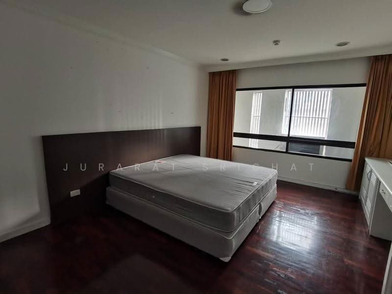 Regent on the Park 1, Bangkok, Soi Sukhumvit 26, Khong Tan, Khlong Toei, Bangkok, 3 Bedrooms, 350 sqm, Condo For Rent, by Jurarat Srichat, 500563076 - DDproperty.com