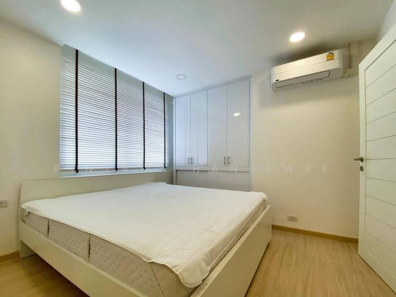 39 Suites, Bangkok, Sukhumvit 39, Khlong Tan Nua, Watthana, Bangkok, 2 Bedrooms, 65 sqm, Condo For Rent, by Pinyada Hantewee, 500563090 - DDproperty.com