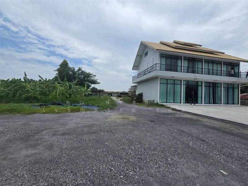 ที่ดิน + บ้าน 2 ชั้น 5 ไร่ ใกล้โรงพยาบาลบางบ่อ ซอยอบต.1 หมู่ที่1, Samut Prakan, ถนนเทพารักษ์, Bang Phriang, Bang Bo, Samut Prakan, 3 Bedrooms, 300 sqm, Single Detached House For Sale, by คุณ พัทธ์ธีรา เจริญธรรม (พัท), 500563101 - DDproperty.com