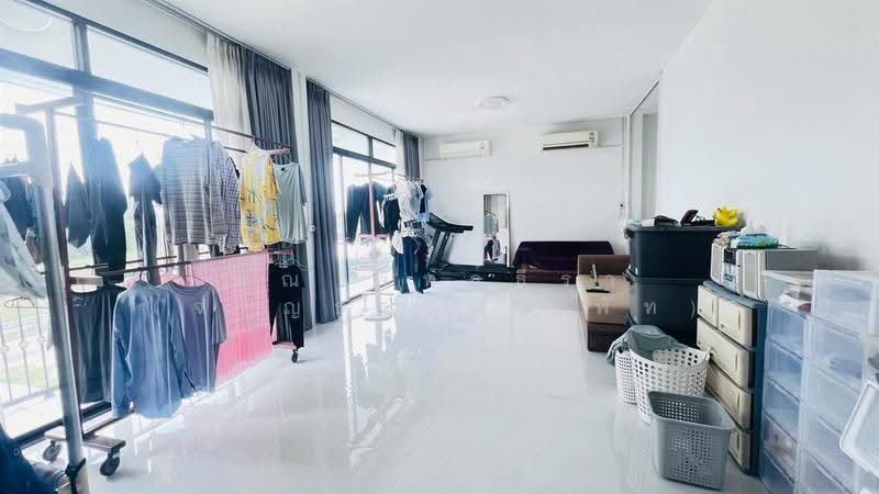 ที่ดิน + บ้าน 2 ชั้น 5 ไร่ ใกล้โรงพยาบาลบางบ่อ ซอยอบต.1 หมู่ที่1, Samut Prakan, ถนนเทพารักษ์, Bang Phriang, Bang Bo, Samut Prakan, 3 Bedrooms, 300 sqm, Single Detached House For Sale, by คุณ พัทธ์ธีรา เจริญธรรม (พัท), 500563101 - DDproperty.com