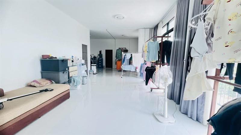 ที่ดิน + บ้าน 2 ชั้น 5 ไร่ ใกล้โรงพยาบาลบางบ่อ ซอยอบต.1 หมู่ที่1, สมุทรปราการ, ถนนเทพารักษ์, บางเพรียง, บางบ่อ, สมุทรปราการ, 300 ตร.ม., บ้านเดี่ยว ขาย, โดย คุณ พัทธ์ธีรา เจริญธรรม (พัท), 500563101 - DDproperty.com