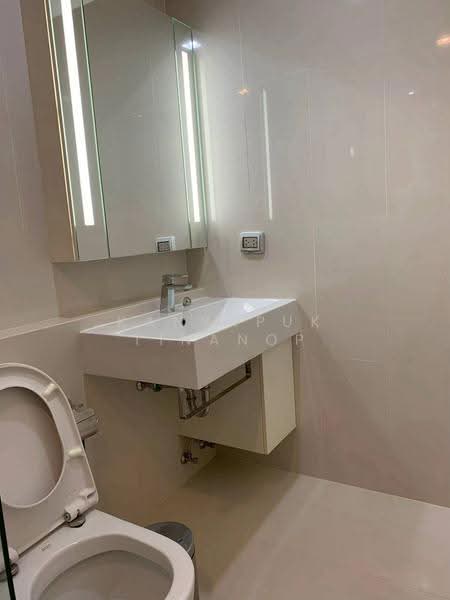 Q House Sukhumvit 79, Bangkok, 2059 Sukhumvit Road, Phra Kanong Nua, Watthana, Bangkok, 2 Bedrooms, 45 sqm, Condo For Rent, by Kanyapuk Tinanop, 500563154 - DDproperty.com