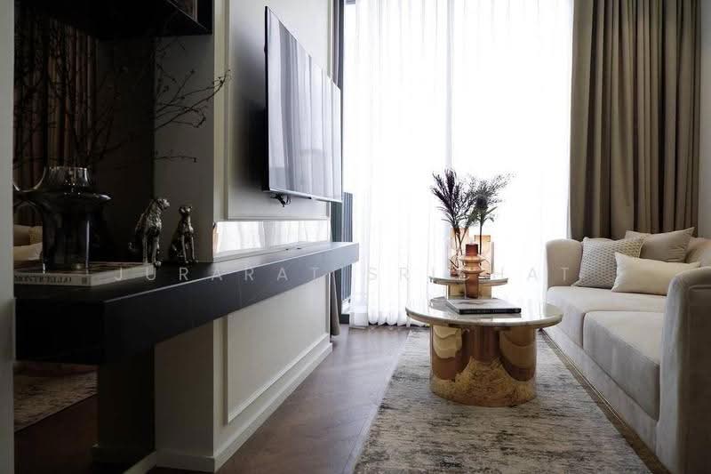 28 Chidlom, Bangkok, 28 Chit Lom Alley, Lumphini, Pathum Wan, Bangkok, 1 Bedroom, 44 sqm, Condo For Rent, by Jurarat Srichat, 500563181 - DDproperty.com