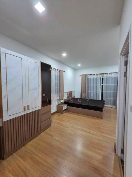 undefined, Bangkok, Dok Mai, Prawet, Bangkok, 4 Bedrooms, 143 sqm, Single Detached House For Rent, by Kanyapuk Tinanop, 500563237 - DDproperty.com