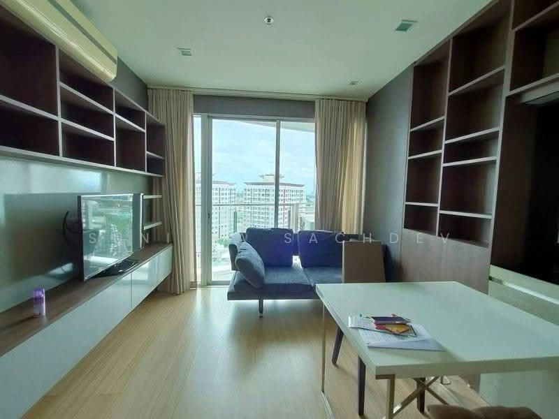 Sky Walk Residences, Bangkok, 1599 Sukhumvit Road, Phra Kanong Nua, Watthana, Bangkok, 1 Bedroom, 54 sqm, Condo For Rent, by Sunitra Sachdev, 500563271 - DDproperty.com