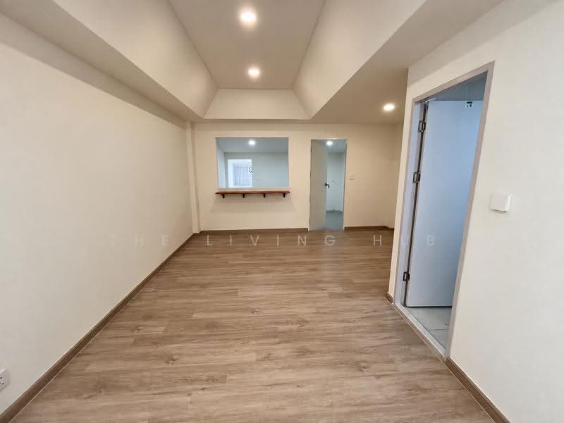 Nanthana Garden, Nonthaburi, Pak Kret, Nonthaburi, 3 Bedrooms, 141 sqm, Townhouse For Sale, by THE LIVING HUB, 500563312 - DDproperty.com