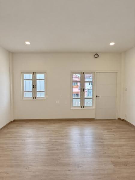 Nanthana Garden, Nonthaburi, Pak Kret, Nonthaburi, 3 Bedrooms, 141 sqm, Townhouse For Sale, by THE LIVING HUB, 500563312 - DDproperty.com