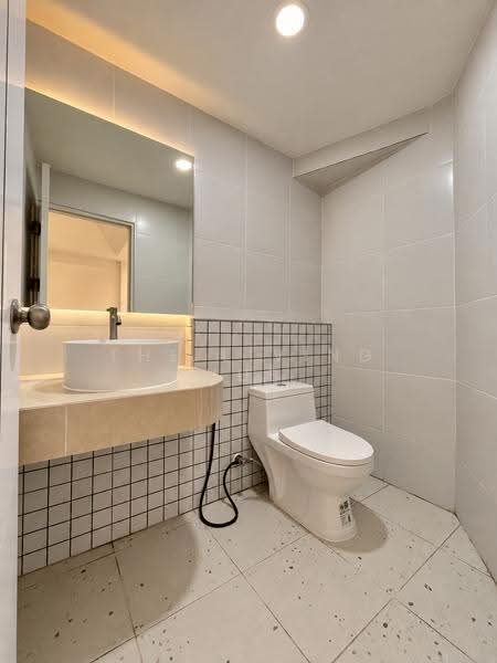 Nanthana Garden, Nonthaburi, Pak Kret, Nonthaburi, 3 Bedrooms, 141 sqm, Townhouse For Sale, by THE LIVING HUB, 500563312 - DDproperty.com