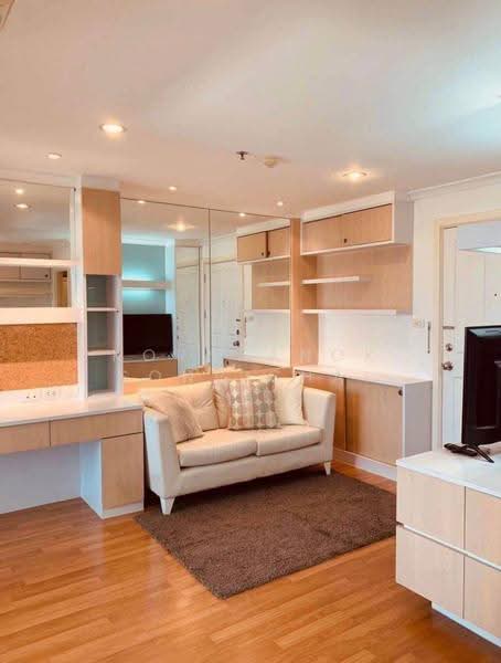 Lumpini Place Rama 9-Ratchada, Bangkok, Rama 9 Road, Huai Khwang, Bangkok, 1 Bedroom, 34 sqm, Condo For Rent, by Kornkanok Sonvichai, 500563317 - DDproperty.com