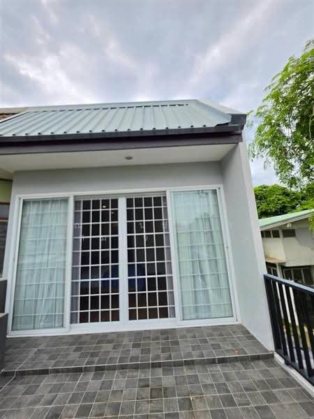 ทาวน์เฮ้าส์ 2 ชั้น 18.8 ตร.ว. ทาวน์เฮ้าส์ ซอยลาดพร้าว37, กรุงเทพ, ถนนลาดพร้าว, จันทรเกษม, จตุจักร, กรุงเทพ, 90 ตร.ม., ทาวน์เฮ้าส์ ขาย, โดย คุณ วันประภา จุสมใจ (กุ้ง), 500563332 - DDproperty.com