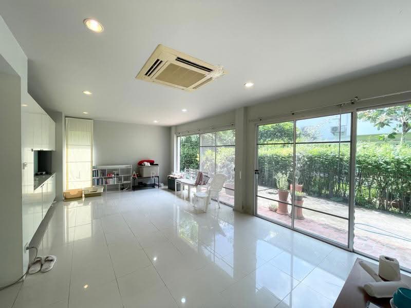 Noble Geo Watcharapol, Bangkok, Soi Ruammit Phatthana, Tha Rang, Bang Khen, Bangkok, 3 Bedrooms, 224 sqm, Single Detached House For Sale, by Jutarat Jitmun, 500563339 - DDproperty.com