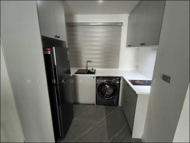 Baan Siri Silom, Bangkok, 3 Sriwiang Road, Silom, Bang Rak, Bangkok, 1 Bedroom, 51 sqm, Condo For Rent, by Withada Jaiarree, 500563371 - DDproperty.com
