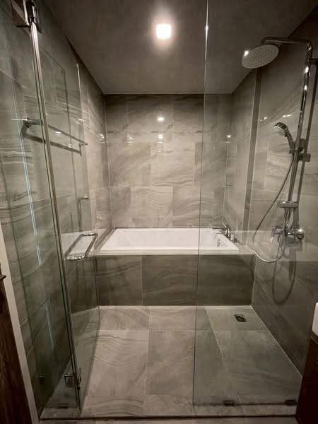 IDEO Q Sukhumvit 36, Bangkok, Soi Sukhumvit 36, Khong Tan, Khlong Toei, Bangkok, 1 Bedroom, 47 sqm, Condo For Rent, by Pinyada Hantewee, 500563376 - DDproperty.com