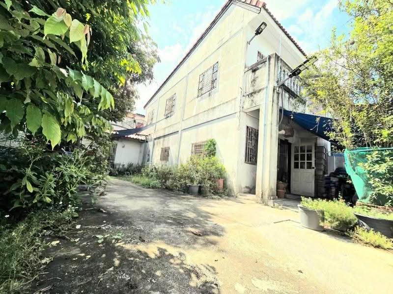 ขาย ทาวน์เฮ้าส์ หลังมุม หมู่บ้าน พระปิ่น 3 บางใหญ่, Nonthaburi, Bang Mae Nang, Bang Yai, Nonthaburi, 2 Bedrooms, 110 sqm, Townhouse For Sale, by กรณวัสส์ กัณฑวัสส์วงส์, 500563384 - DDproperty.com
