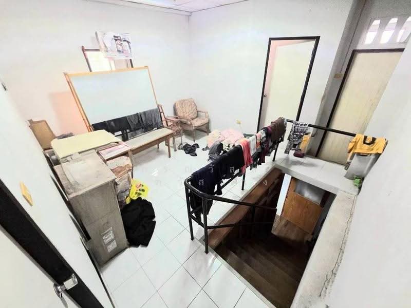 ขาย ทาวน์เฮ้าส์ หลังมุม หมู่บ้าน พระปิ่น 3 บางใหญ่, Nonthaburi, Bang Mae Nang, Bang Yai, Nonthaburi, 2 Bedrooms, 110 sqm, Townhouse For Sale, by กรณวัสส์ กัณฑวัสส์วงส์, 500563384 - DDproperty.com