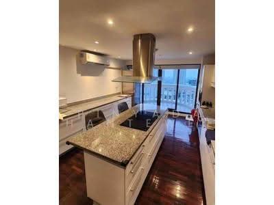 For Rent - State Tower, Bangkok