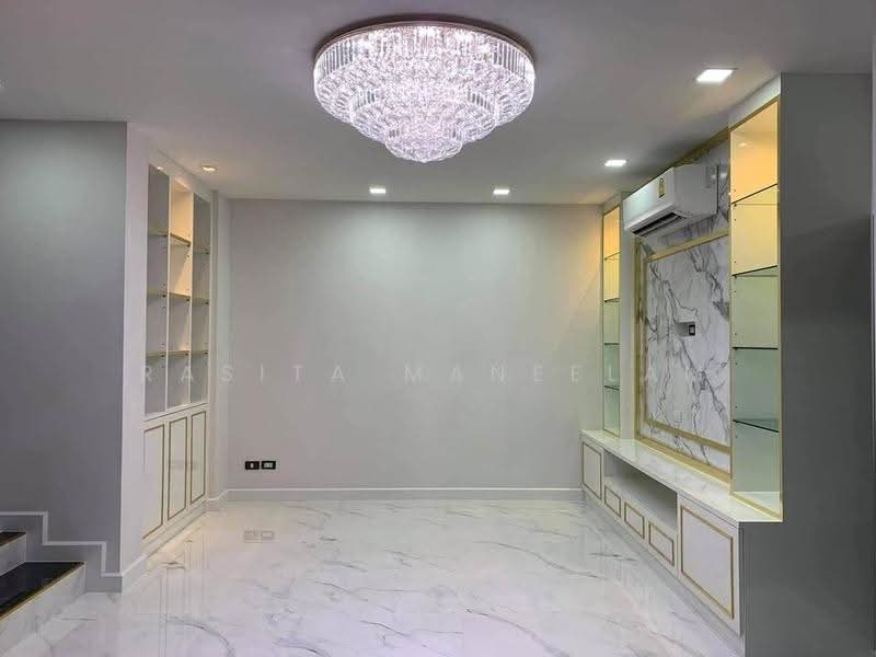 undefined, Bangkok, Khlong Chaokhun Sing, Wang Thonglang, Bangkok, 3 Bedrooms, 285 sqm, Single Detached House For Sale, by Rasita Maneelam, 500563411 - DDproperty.com