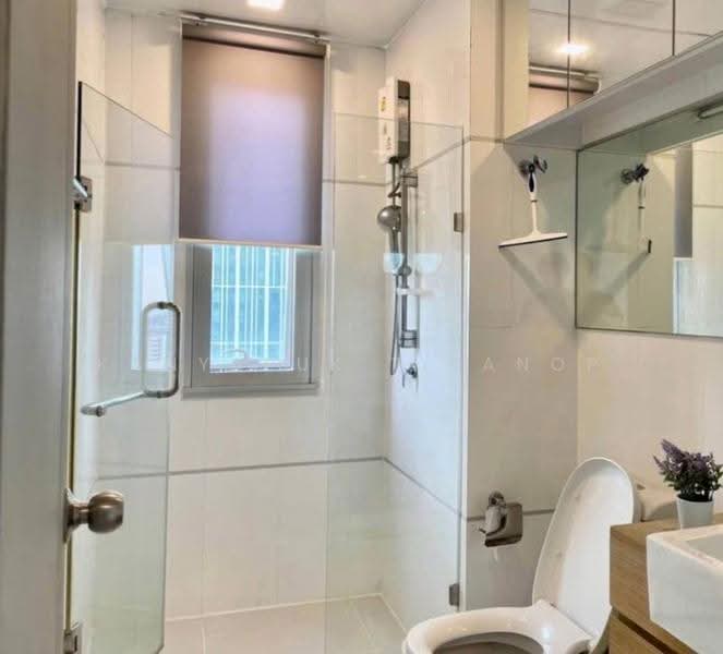 Thru Thonglor, Bangkok, Petchaburi Road, Bang Kapi, Huai Khwang, Bangkok, 2 Bedrooms, 62 sqm, Condo For Rent, by Kanyapuk Tinanop, 500563413 - DDproperty.com