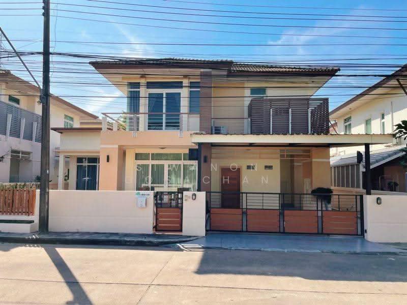 3-BR House, Chon Buri (Pattaya), Surasak, Si Racha, Chon Buri (Pattaya), 3 Bedrooms, 204 sqm, Single Detached House For Sale, by Siwanon Gosachan, 500563426 - DDproperty.com