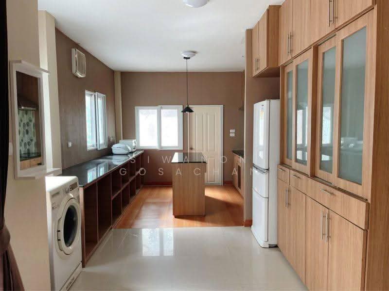 3-BR House, Chon Buri (Pattaya), Surasak, Si Racha, Chon Buri (Pattaya), 3 Bedrooms, 204 sqm, Single Detached House For Sale, by Siwanon Gosachan, 500563426 - DDproperty.com