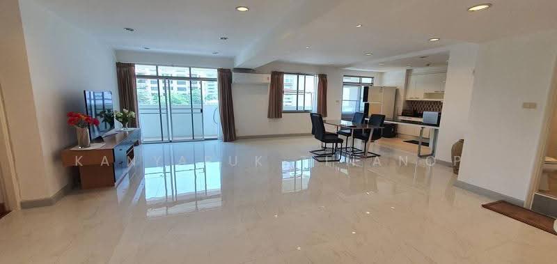 Royal Castle Sukhumvit, Bangkok, 30 Soi Sukhumvit 39, Khlongtoei Nua, Watthana, Bangkok, 3 Bedrooms, 140 sqm, Condo For Rent, by Kanyapuk Tinanop, 500563429 - DDproperty.com