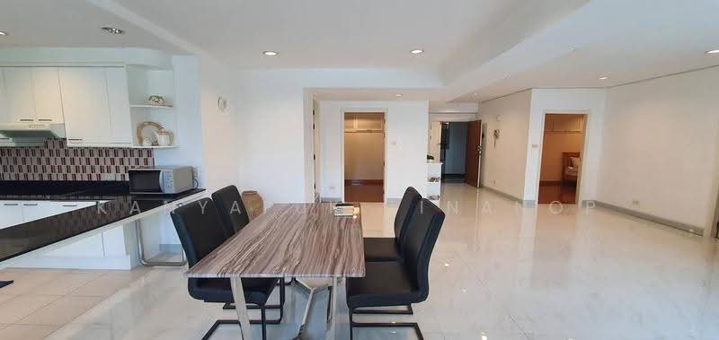 Royal Castle Sukhumvit, Bangkok, 30 Soi Sukhumvit 39, Khlongtoei Nua, Watthana, Bangkok, 3 Bedrooms, 140 sqm, Condo For Rent, by Kanyapuk Tinanop, 500563429 - DDproperty.com
