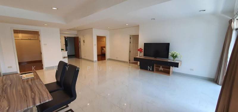 Royal Castle Sukhumvit, Bangkok, 30 Soi Sukhumvit 39, Khlongtoei Nua, Watthana, Bangkok, 3 Bedrooms, 140 sqm, Condo For Rent, by Kanyapuk Tinanop, 500563429 - DDproperty.com