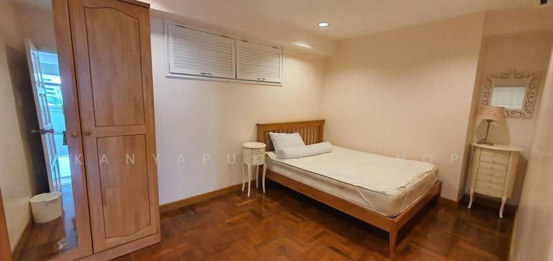 Royal Castle Sukhumvit, Bangkok, 30 Soi Sukhumvit 39, Khlongtoei Nua, Watthana, Bangkok, 3 Bedrooms, 140 sqm, Condo For Rent, by Kanyapuk Tinanop, 500563429 - DDproperty.com