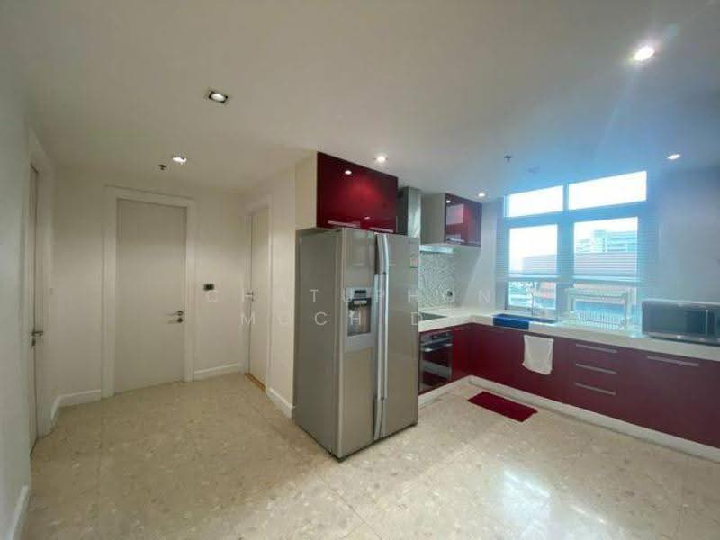 Nusasiri Grand, Bangkok, Soi Sukhumvit 42, Phra Kanong, Khlong Toei, Bangkok, 3 Bedrooms, 150 sqm, Condo For Rent, by Chatuphon Mochida, 500563432 - DDproperty.com