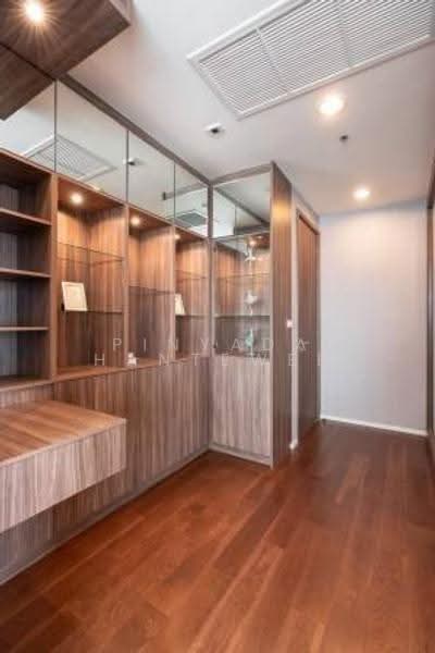 Menam Residences, Bangkok, 2088 Charoenkrung Road, Wat Prayakrai, Bang Kho Laem, Bangkok, 3 Bedrooms, 160 sqm, Condo For Sale, by Pinyada Hantewee, 500563438 - DDproperty.com