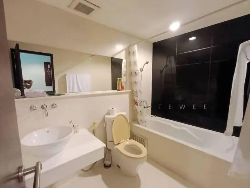 The Address Sukhumvit 42, กรุงเทพ, 39 ซอยบาร์โบส 1 ถนนสุขุมวิท, พระโขนง, คลองเตย, กรุงเทพ, 46 ตร.ม., คอนโด ขาย, โดย Pinyada Hantewee, 500563451 - DDproperty.com