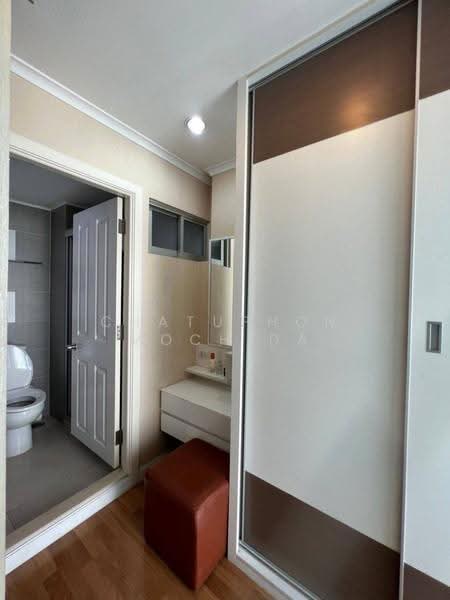 Lumpini Place Rama 4-Kluaynamthai, Bangkok, 4004 Rama 4 Road, Phra Kanong, Khlong Toei, Bangkok, 2 Bedrooms, 56 sqm, Condo For Sale, by Chatuphon Mochida, 500563486 - DDproperty.com