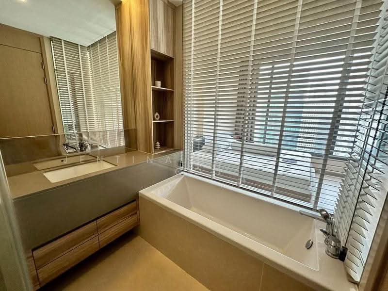 The Esse Asoke, Bangkok, 333 Soi Sukhumvit 21, Sukhumvit Road, Khlongtoei Nua, Watthana, Bangkok, 1 Bedroom, 47 sqm, Condo For Rent, by Jentina Homes & Co, 500563514 - DDproperty.com