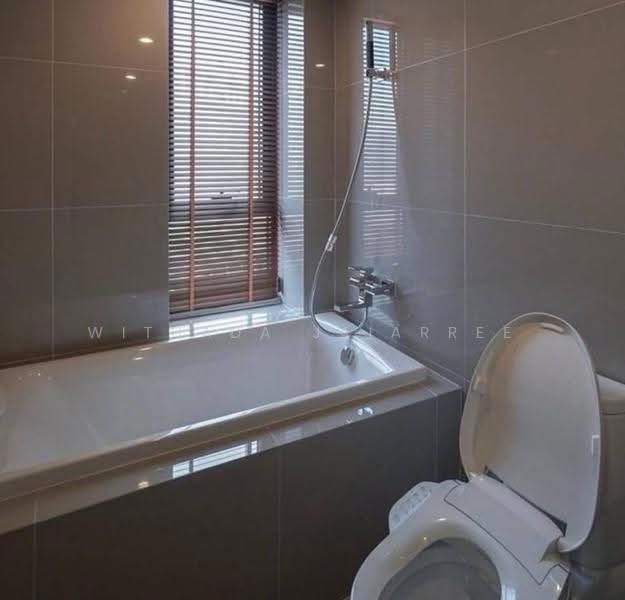IDEO Mobi Asoke, Bangkok, New Petchaburi Road, Bang Kapi, Huai Khwang, Bangkok, 2 Bedrooms, 61 sqm, Condo For Rent, by Withada Jaiarree, 500563517 - DDproperty.com