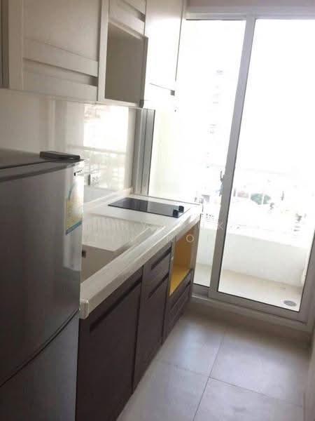 Ivy Sathorn 10, Bangkok, 88 Soi Sathorn 12, Sathorn Road, Silom, Bang Rak, Bangkok, 1 Bedroom, 33 sqm, Condo For Rent, by Kanyapuk Tinanop, 500563519 - DDproperty.com