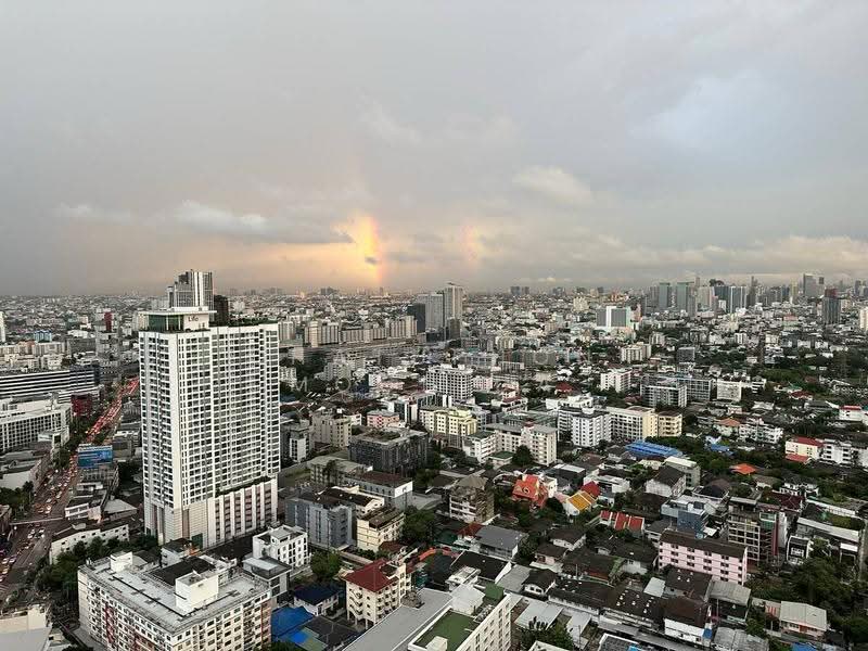 The Issara Ladprao, Bangkok, 296 Ladpao Road, Jom Phon, Chatuchak, Bangkok, 2 Bedrooms, 138 sqm, Condo For Sale, by Chatuphon Mochida, 500563549 - DDproperty.com
