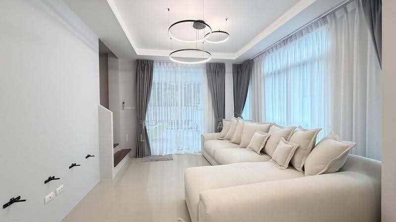 Spacious 195 Sqm 3br House for Rent in Pa Khlok Phuket Near Cape Yamu, Phuket, Pa Khlok, Thalang, Phuket, 3 Bedrooms, 195 sqm, Single Detached House For Rent, by Fazwaz (Thailand) Co., Ltd., 500563578 - DDproperty.com