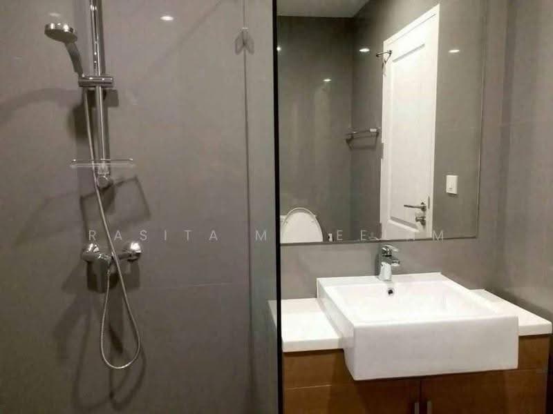 Noble Revo Silom, Bangkok, 88 Soi Surasak Surasak Road, Silom, Bang Rak, Bangkok, 1 Bedroom, 34 sqm, Condo For Rent, by Rasita Maneelam, 500563582 - DDproperty.com