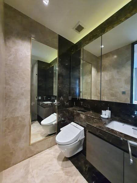 28 Chidlom, Bangkok, 28 Chit Lom Alley, Lumphini, Pathum Wan, Bangkok, 1 Bedroom, 38 sqm, Condo For Rent, by Juthabhorn Uppachit (Amy), 500563600 - DDproperty.com