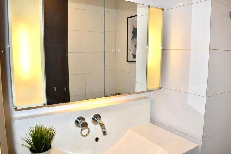 Rhythm Ratchada, Bangkok, 558 Ratchadaphisek Road, Samsen Nok, Huai Khwang, Bangkok, 1 Bedroom, 36 sqm, Condo For Sale, by Kanyapuk Tinanop, 500563615 - DDproperty.com