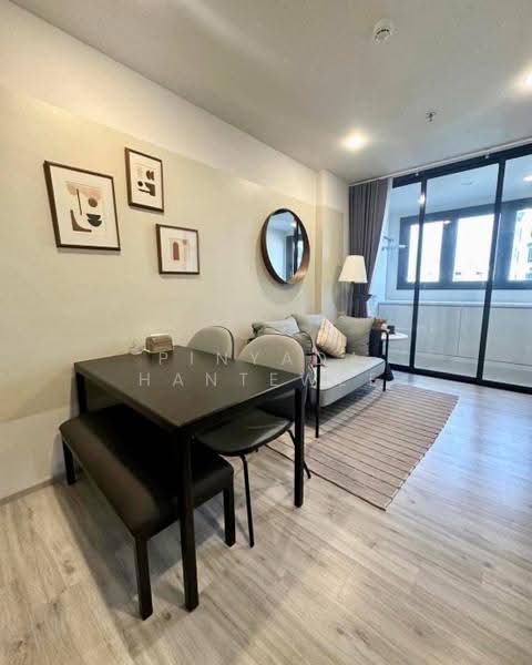 XT Huaikhwang, Bangkok, 244 Ratchadaphisek Road, Huai Khwang, Bangkok, 1 Bedroom, 35 sqm, Condo For Rent, by Pinyada Hantewee, 500563630 - DDproperty.com