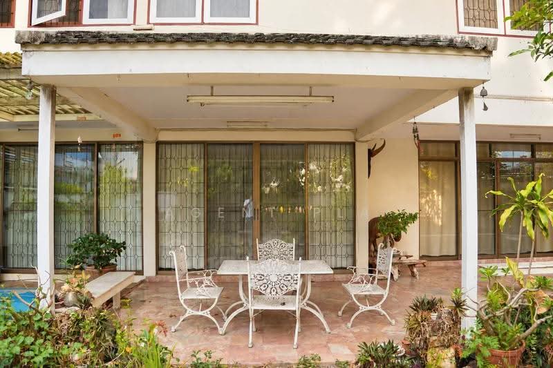 Detached House for Rent near BTS Ari – Company Registration Allowed, Pet-Friendly (SPSAD4175), Bangkok, Samsen Nai, Phaya Thai, Bangkok, 6 Bedrooms, 976 sqm, Single Detached House For Rent, by Agent Pla, 500563634 - DDproperty.com