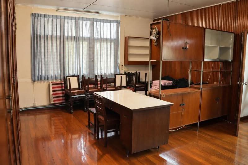 Detached House for Rent near BTS Ari – Company Registration Allowed, Pet-Friendly (SPSAD4175), Bangkok, Samsen Nai, Phaya Thai, Bangkok, 6 Bedrooms, 976 sqm, Single Detached House For Rent, by Agent Pla, 500563634 - DDproperty.com
