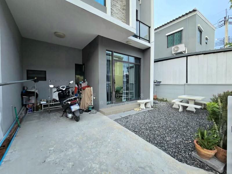 Grande Pleno Suksawad-Rama 3, Bangkok, Soi Mit Maitri 17, Pracha-u-tit Road, Thung Khru, Bangkok, 3 Bedrooms, 100 sqm, Townhouse For Sale, by The Best Property ตั้งโอ๋, 500563637 - DDproperty.com