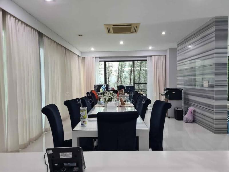 4-BR House, Bangkok, Bang Ra Mat, Taling Chan, Bangkok, 4 Bedrooms, 398 sqm, Single Detached House For Sale, by Chatuphon Mochida, 500563642 - DDproperty.com