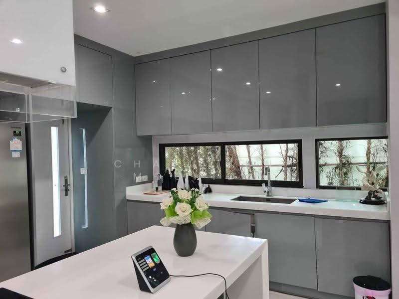 4-BR House, Bangkok, Bang Ra Mat, Taling Chan, Bangkok, 4 Bedrooms, 398 sqm, Single Detached House For Sale, by Chatuphon Mochida, 500563642 - DDproperty.com