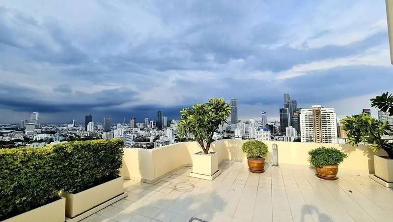 Piyathip Place, Bangkok, 24 Soi Prommitr, Khlong Tan Nua, Watthana, Bangkok, 4 Bedrooms, 800 sqm, Apartment For Rent, by Rasita Maneelam, 500563648 - DDproperty.com