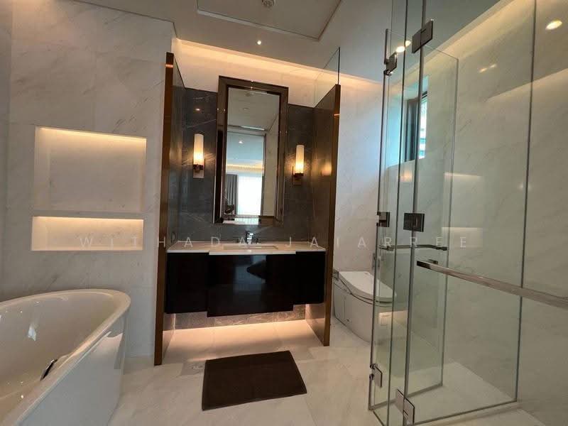 Sindhorn Tonson, Bangkok, 89 Soi Tonson Sarasin Road, Lumphini, Pathum Wan, Bangkok, 2 Bedrooms, 106 sqm, Condo For Rent, by Withada Jaiarree, 500563655 - DDproperty.com
