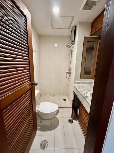 NL Residence, Bangkok, 78 Soi Sukhumvit 21, Khlongtoei Nua, Watthana, Bangkok, 2 Bedrooms, 175 sqm, Condo For Rent, by Kornkanok Sonvichai, 500563683 - DDproperty.com