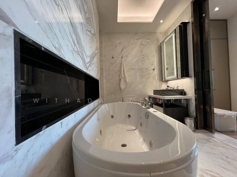 The Residences At Mandarin Oriental : เดอะ เรสซิเดนซ์ แอท แมนดาริน โอเรียนเต็ล, กรุงเทพ, 117 ถนนเจริญนคร, คลองต้นไทร, คลองสาน, กรุงเทพ, 128 ตร.ม., คอนโด ให้เช่า, โดย Withada Jaiarree, 500563692 - DDproperty.com